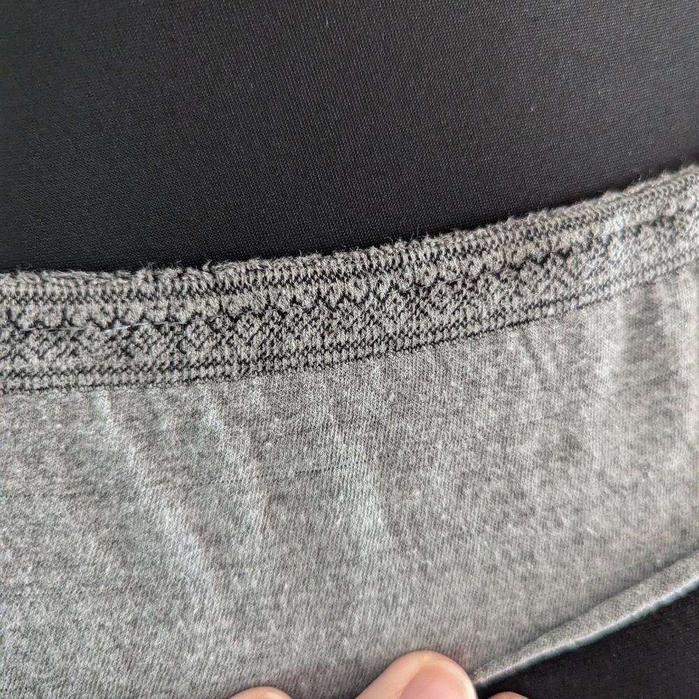 Joseph Ribkoff stylish top - Picture 3 of 11
